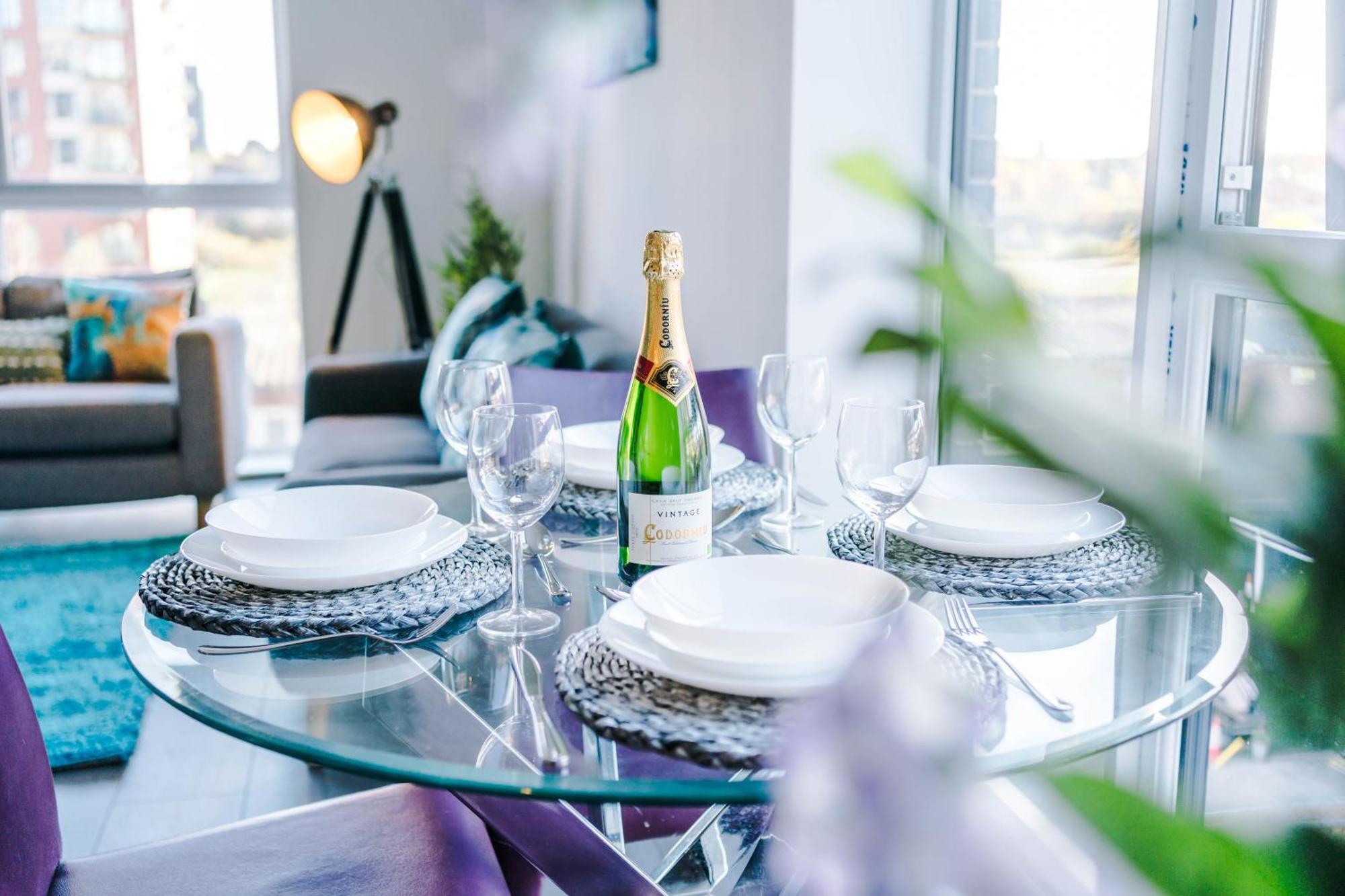 Lux Livin' Apartments - Luxury 5 Bed Apartment Manchester City Centre Eksteriør bilde